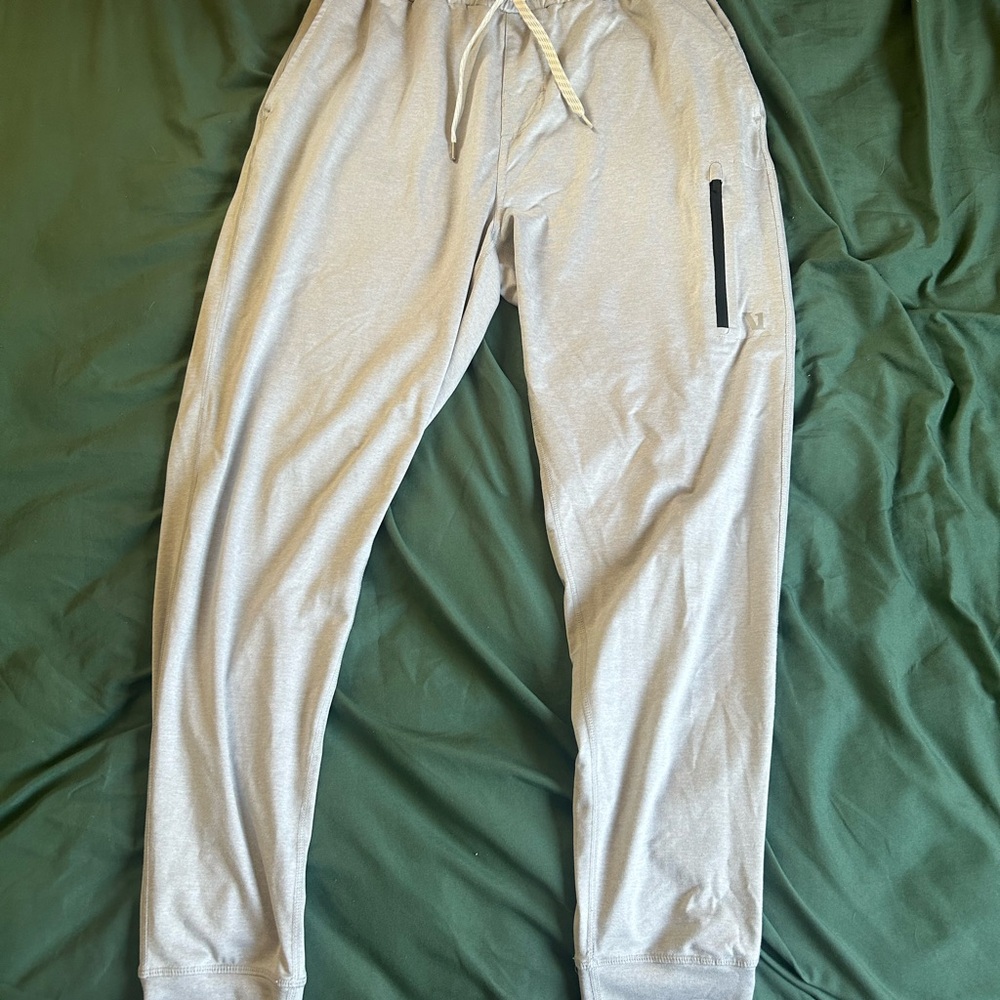 Vuori Sunday Performance Joggers